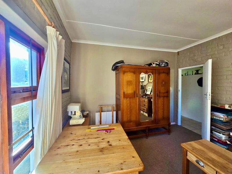 4 Bedroom Property for Sale in Stilbaai East Western Cape
